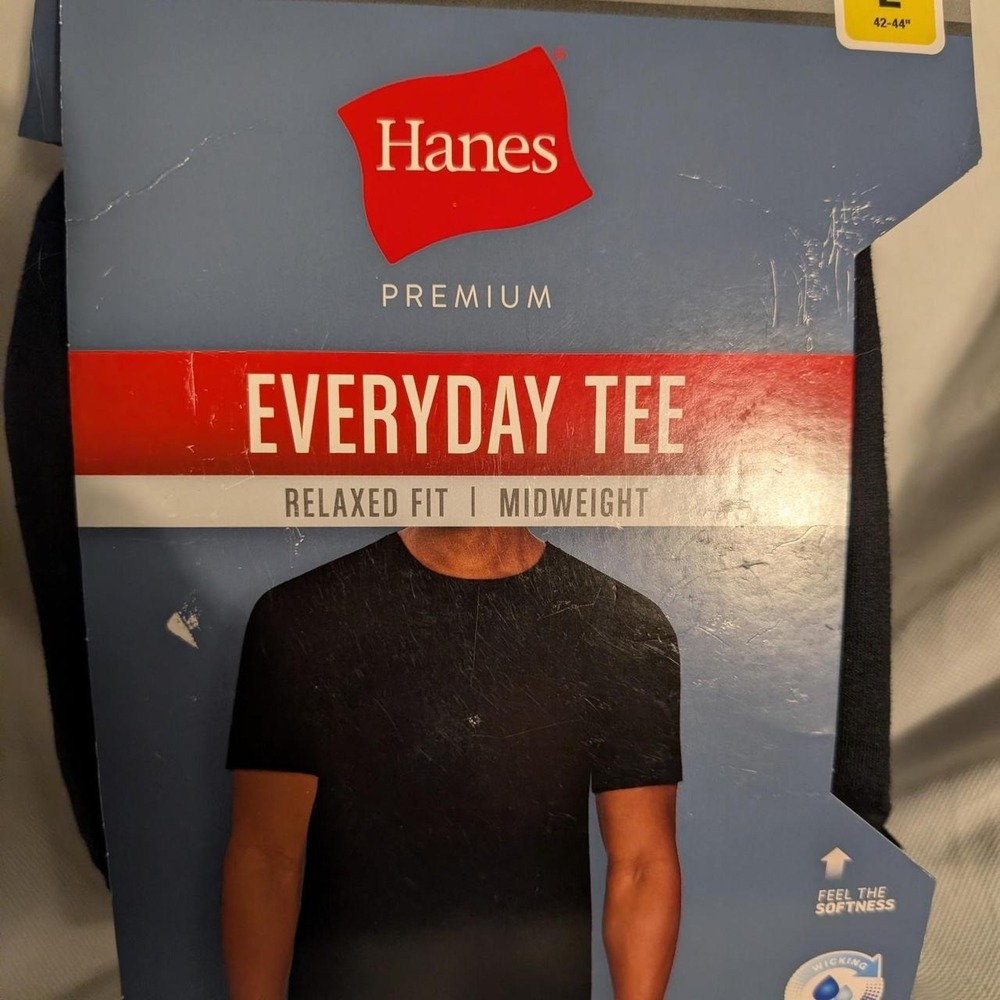 T shirts l